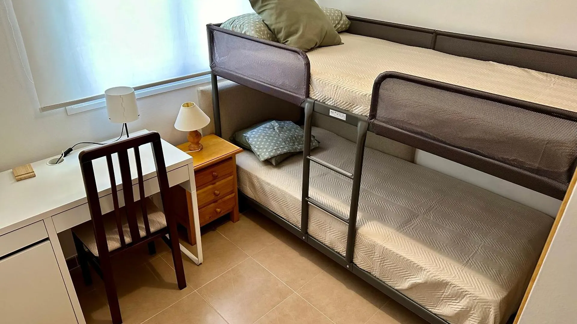 Apartamento Atico Con Solarium A Metros Del Mar En Malaga Rincón de la Victoria